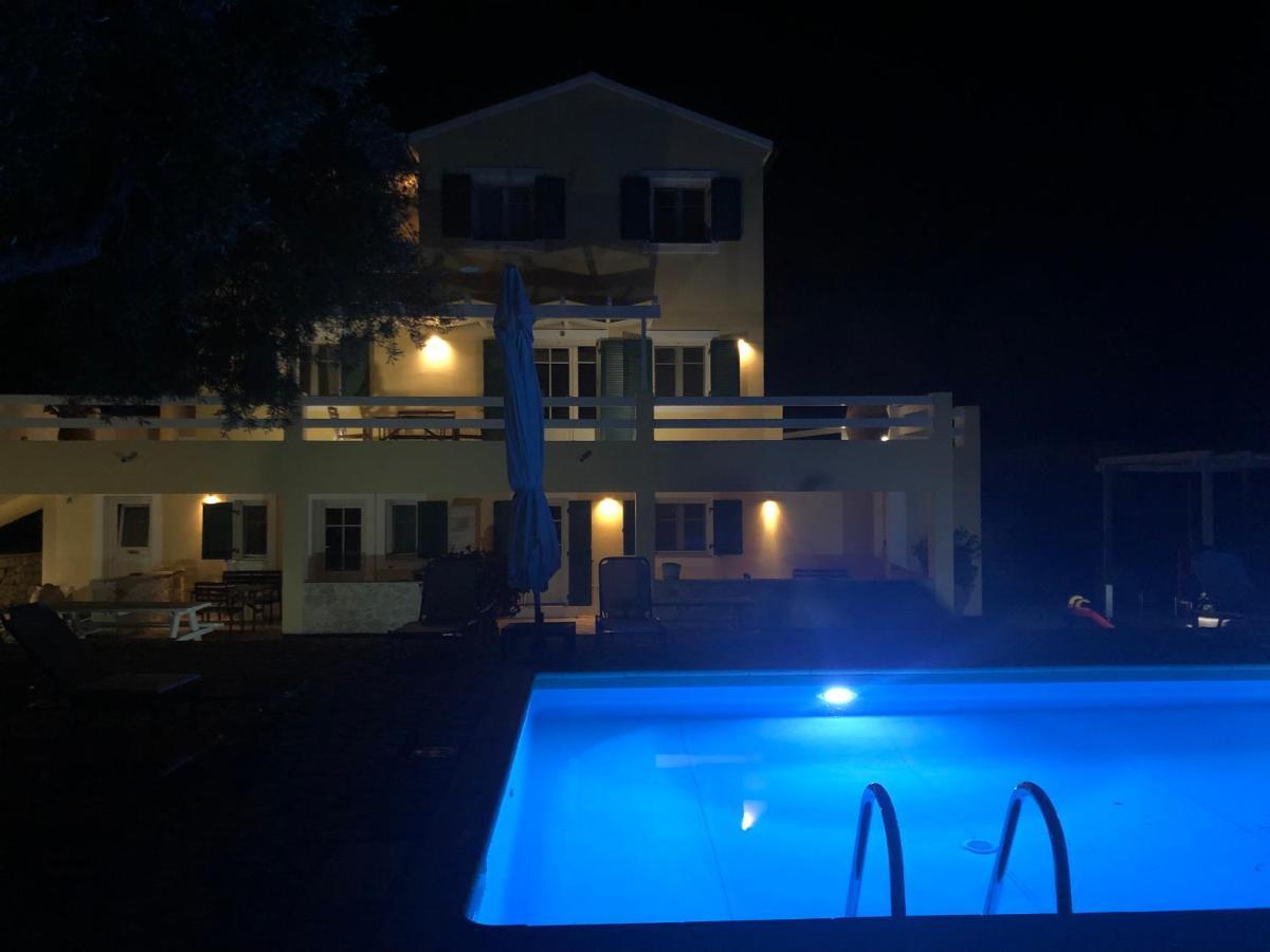 Villa Elaia Suites & Apartments No.3 가이오스 외부 사진